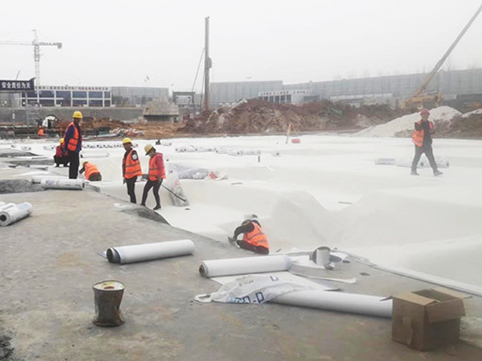 自粘预铺防水卷材